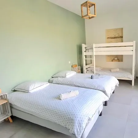 Villa Magnificent Air-conditioned House In An Idyllic Setting With Pool & Garden Veyrines-de-Domme