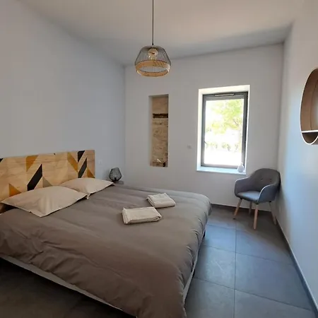 Magnificent Air-conditioned House In An Idyllic Setting With Pool & Garden Villa *