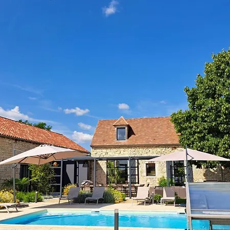 Magnificent Air-conditioned House In An Idyllic Setting With Pool & Garden Villa